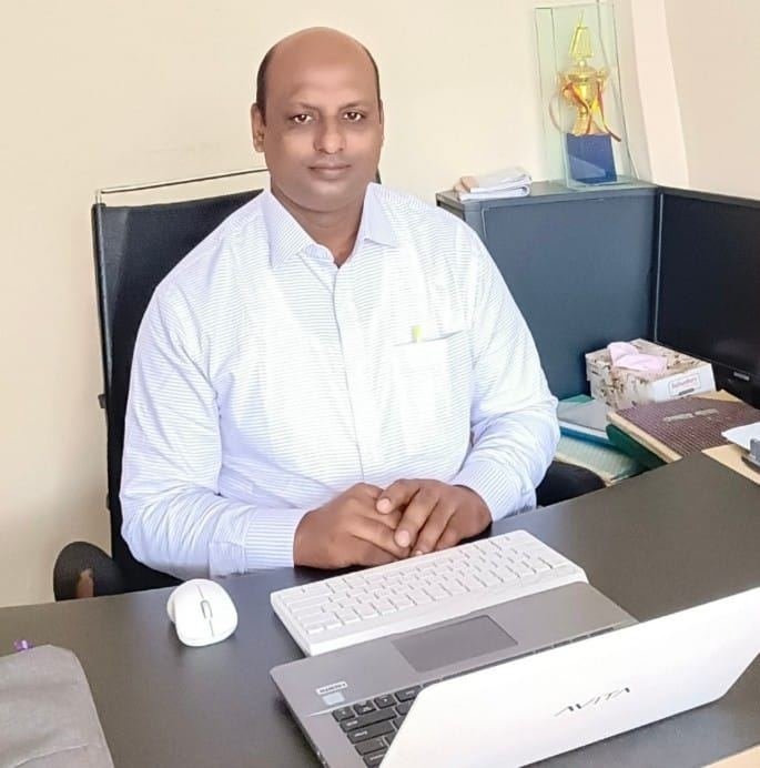 প্রতিষ্ঠাতা